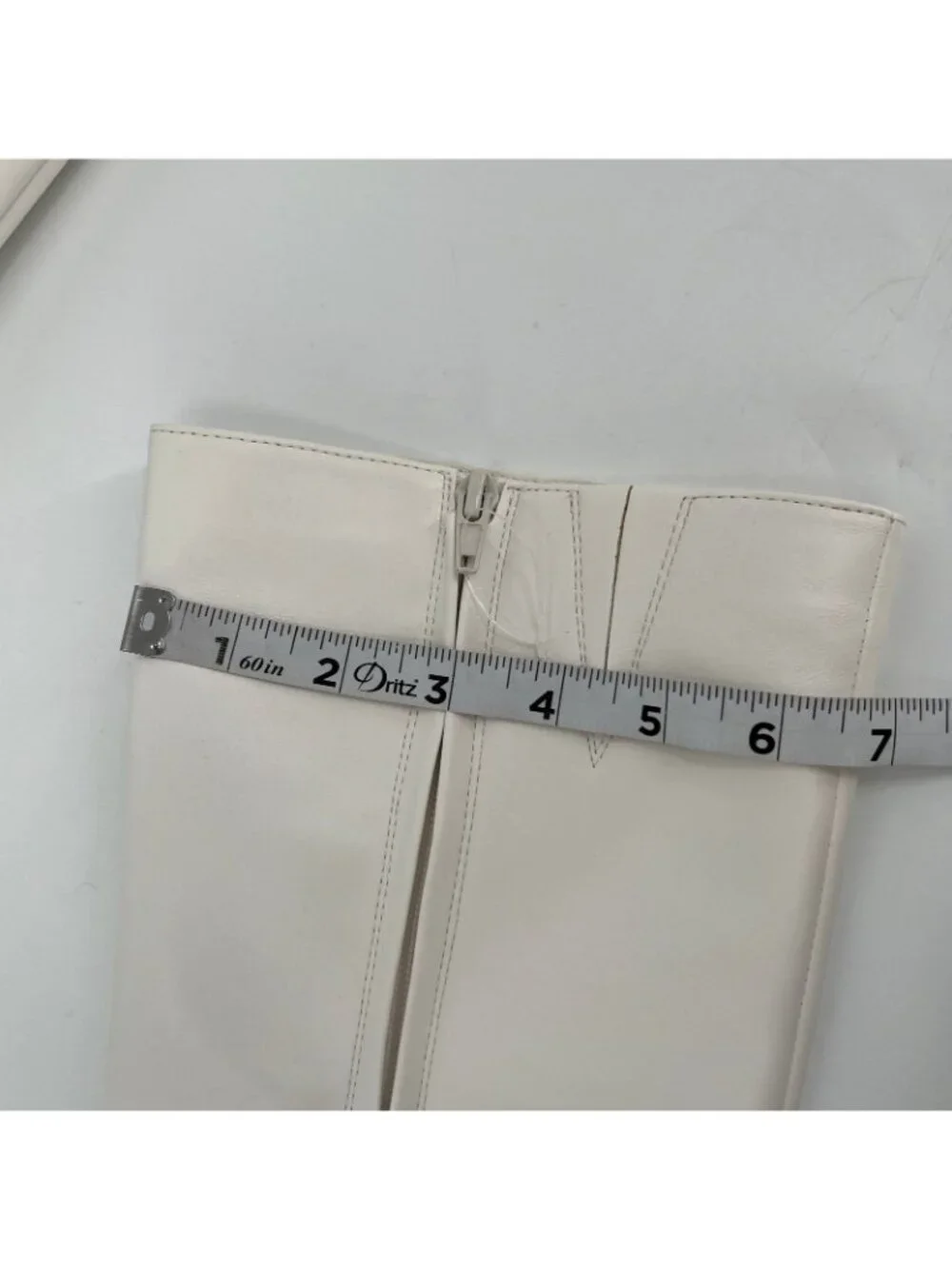 On 34th Rachelle Stovepipe Knee Boots Bone Size 5.5M Faux Leather Kitten Heel